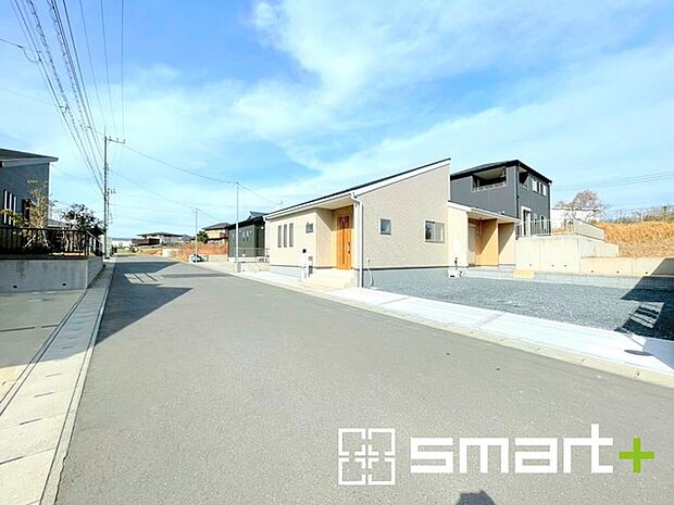 ~周辺環境もご案内いたします~ ・建物自体ももちろん大切ですが、暮らしていく上でとても大切な周辺環境。 ・ご見学時に周辺環境も併せてご案内させていただきますので、お気軽にご相談ください。