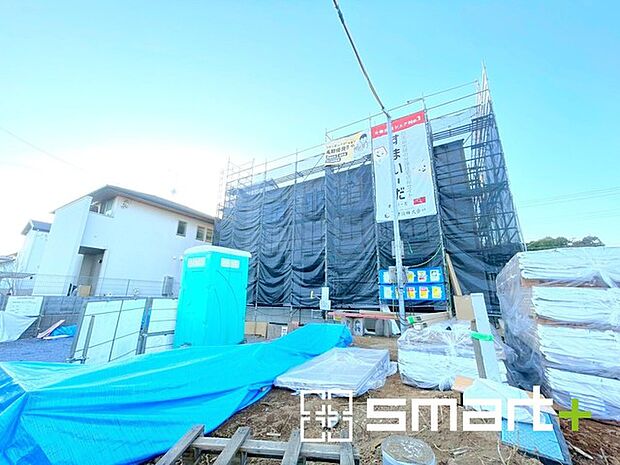 〜ご家族を守る「耐震等級3」〜 ・住宅性能評価において「耐震等級3」を取得。地震に強い家であることが証明されております。 ・倒壊の恐れが低くなりますので、地震保険が半額になるメリットも。 