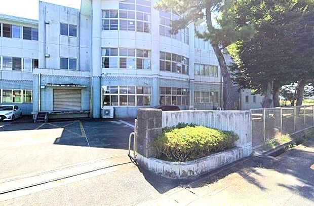 高萩市立東小学校(1200m)