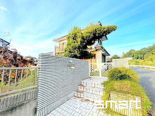 ～周辺環境もご案内いたします～ ・建物自体ももちろん大切ですが、暮らしていく上でとても大切な周辺環境。 ・ご見学時に周辺環境も併せてご案内させていただきますので、お気軽にご相談ください。