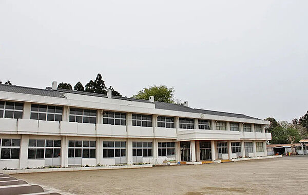 那珂市立瓜連中学校（2400m）