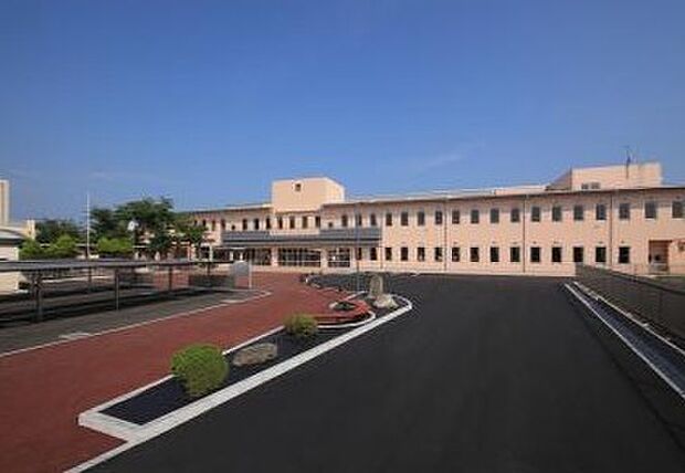 ひたちなか市立那珂湊中学校（640m）