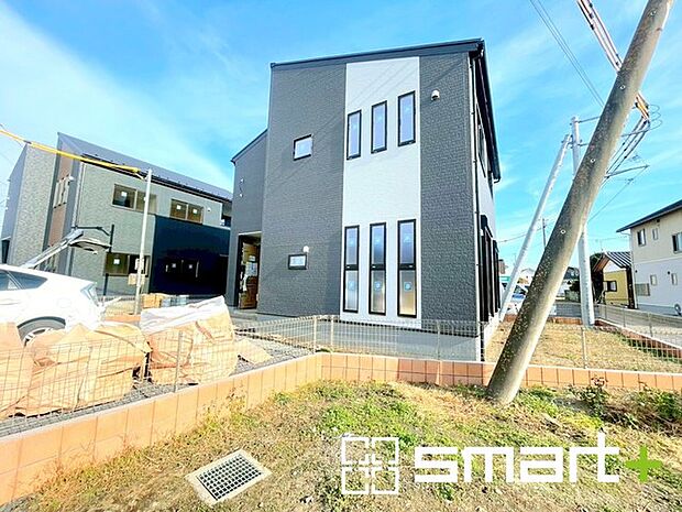 〜完成物件もご案内可能〜 ・ご案内時には実際の立地に加え、同メーカー・同仕様の完成物件もご案内可能です。 ・ぜひ現地と建物をご覧いただき、具体的にイメージしてみてくださいませ。 