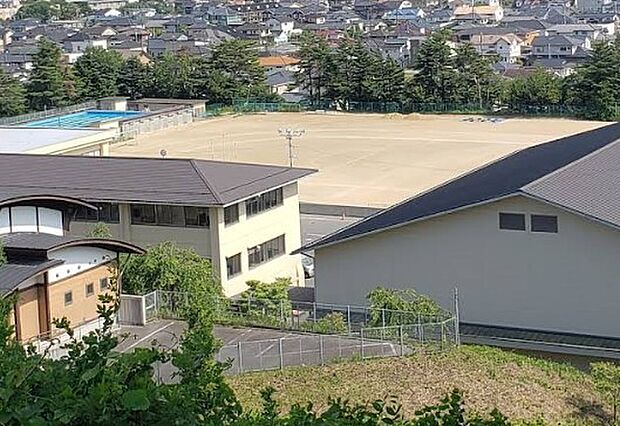 いわき市立泉中学校(3120m)