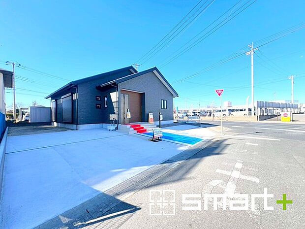 ~周辺環境もご案内いたします~ ・建物自体ももちろん大切ですが、暮らしていく上でとても大切な周辺環境。 ・ご見学時に周辺環境も併せてご案内させていただきますので、お気軽にご相談ください。