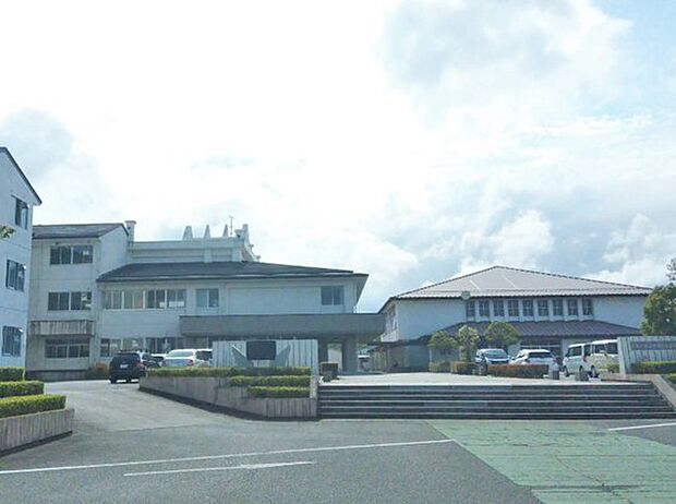 いわき市立中央台北小学校(2000m)