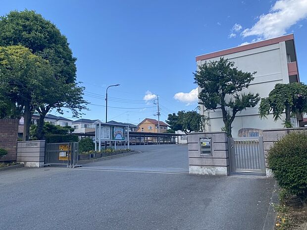 水戸市立第四中学校（1700m）