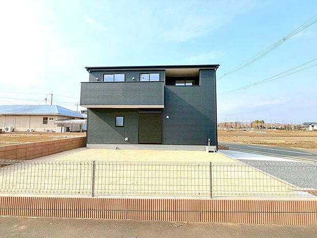 〜資金計画もお任せください〜 ・ご見学はもちろん、住宅ローンなど資金面のご相談だけでもお気軽にどうぞ。 ・プロのアドバイザーがお客様にとって最適なプランをご提案させていただきます。
