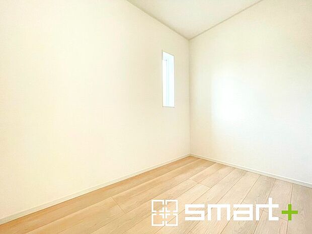 ~あると便利なユーティリティ~ ・家事や趣味のお部屋、キッズスペースにも最適なユーティリティスペース付き。追加の収納としてもお使いいただけます。