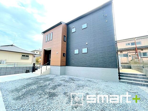 ～資金計画もお任せください～ ・ご見学はもちろん、住宅ローンなど資金面のご相談だけでもお気軽にどうぞ。 ・プロのアドバイザーがお客様にとって最適なプランをご提案させていただきます。 