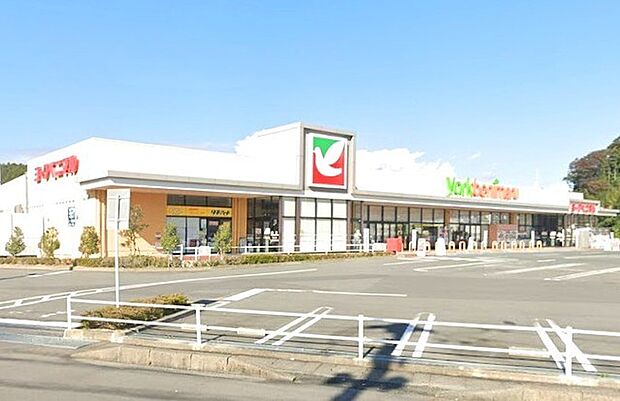 ヨークベニマル新上荒川店(1550m)