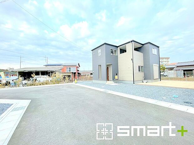 ~資金計画もお任せください~ ・ご見学はもちろん、住宅ローンなど資金面のご相談だけでもお気軽にどうぞ。 ・プロのアドバイザーがお客様にとって最適なプランをご提案させていただきます。