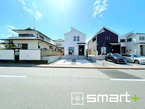~資金計画もお任せください~ ・ご見学はもちろん、住宅ローンなど資金面のご相談だけでもお気軽にどうぞ。 ・プロのアドバイザーがお客様にとって最適なプランをご提案させていただきます。