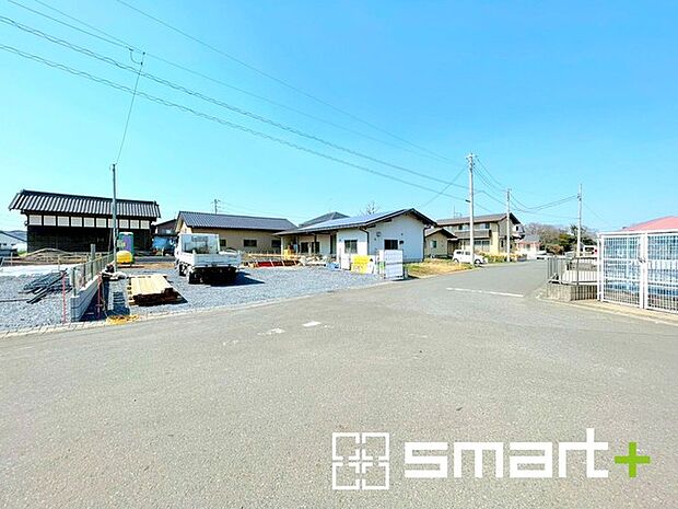 ～資金計画もお任せください～ ・ご見学はもちろん、住宅ローンなど資金面のご相談だけでもお気軽にどうぞ。 ・プロのアドバイザーがお客様にとって最適なプランをご提案させていただきます。 