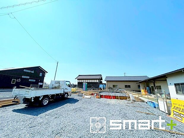 ~ご家族を守る「耐震等級3」~ ・住宅性能評価において「耐震等級3」を取得。地震に強い家であることが証明されております。 ・倒壊の恐れが低くなりますので、地震保険が半額になるメリットも。