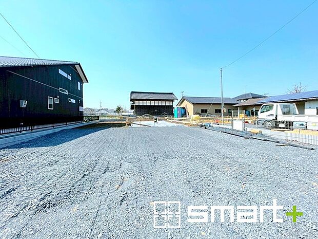 ~完成物件もご案内可能~ ・ご案内時には実際の立地に加え、同メーカー・同仕様の完成物件もご案内可能です。 ・ぜひ現地と建物をご覧いただき、具体的にイメージしてみてくださいませ。