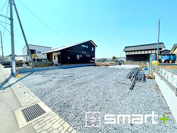 ~ご家族を守る「耐震等級3」~ ・住宅性能評価において「耐震等級3」を取得。地震に強い家であることが証明されております。 ・倒壊の恐れが低くなりますので、地震保険が半額になるメリットも。