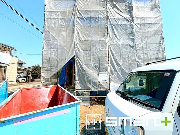 ~ご家族を守る「耐震等級3」~ ・住宅性能評価において「耐震等級3」を取得。地震に強い家であることが証明されております。 ・倒壊の恐れが低くなりますので、地震保険が半額になるメリットも。