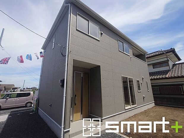 ~ご家族を守る「耐震等級3」~ ・住宅性能評価において「耐震等級3」を取得。地震に強い家であることが証明されております。 ・倒壊の恐れが低くなりますので、地震保険が半額になるメリットも。