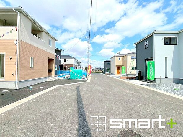 ~資金計画もお任せください~ ・ご見学はもちろん、住宅ローンなど資金面のご相談だけでもお気軽にどうぞ。 ・プロのアドバイザーがお客様にとって最適なプランをご提案させていただきます。