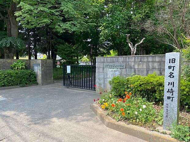 水戸市立城東小学校(600m)