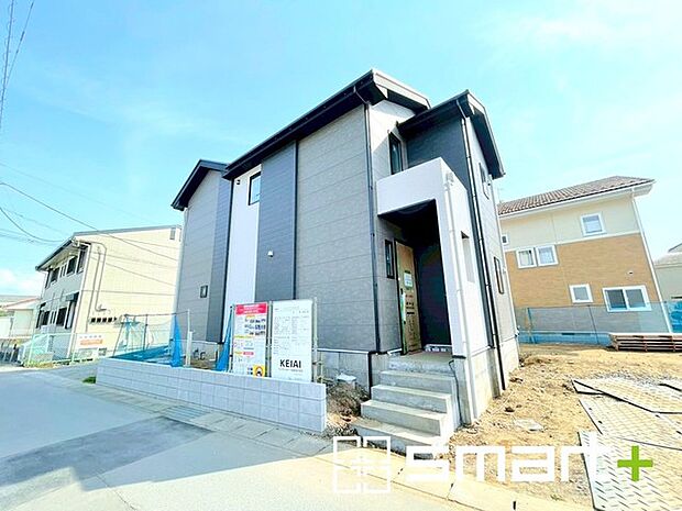 ~完成物件もご案内可能~ ・ご案内時には実際の立地に加え、同メーカー・同仕様の完成物件もご案内可能です。 ・ぜひ現地と建物をご覧いただき、具体的にイメージしてみてくださいませ。