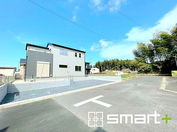 ～周辺環境もご案内いたします～ ・建物自体ももちろん大切ですが、暮らしていく上でとても大切な周辺環境。 ・ご見学時に周辺環境も併せてご案内させていただきますので、お気軽にご相談ください。 