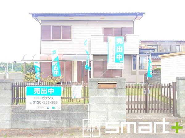 ～清潔感のある外観～ ・丁寧に維持されてきた建物で、清潔感のある印象の外観です。 ・日常の暮らしを支える住まいとして、安心してお住まいいただけます。