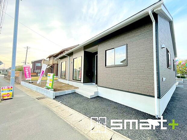 ~資金計画もお任せください~ ・ご見学はもちろん、住宅ローンなど資金面のご相談だけでもお気軽にどうぞ。 ・プロのアドバイザーがお客様にとって最適なプランをご提案させていただきます。