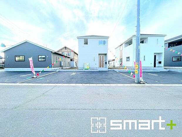 ~資金計画もお任せください~ ・ご見学はもちろん、住宅ローンなど資金面のご相談だけでもお気軽にどうぞ。 ・プロのアドバイザーがお客様にとって最適なプランをご提案させていただきます。