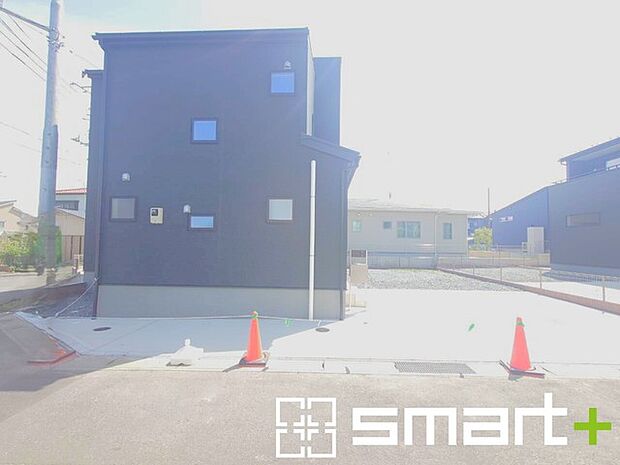 ～資金計画もお任せください～ ・ご見学はもちろん、住宅ローンなど資金面のご相談だけでもお気軽にどうぞ。 ・プロのアドバイザーがお客様にとって最適なプランをご提案させていただきます。 