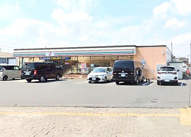 セブンイレブン茨城県庁西店(560m)