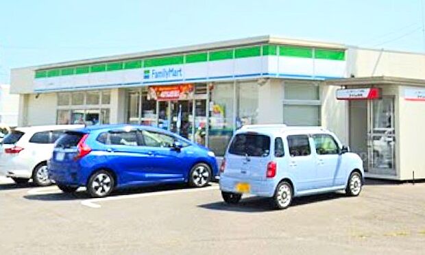 ファミリーマート いわき泉町店(550m)