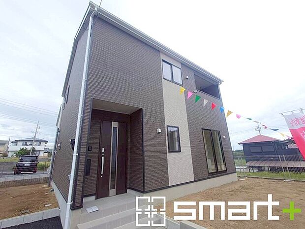 ~ご家族を守る「耐震等級3」~ ・住宅性能評価において「耐震等級3」を取得。地震に強い家であることが証明されております。 ・倒壊の恐れが低くなりますので、地震保険が半額になるメリットも。