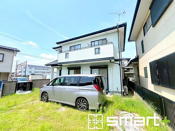 ～陽当たり良好の中古住宅～ ・明るい陽射しが降り注ぐ住まいです。 ・写真では伝わらない魅力をぜひ現地でご確認ください。