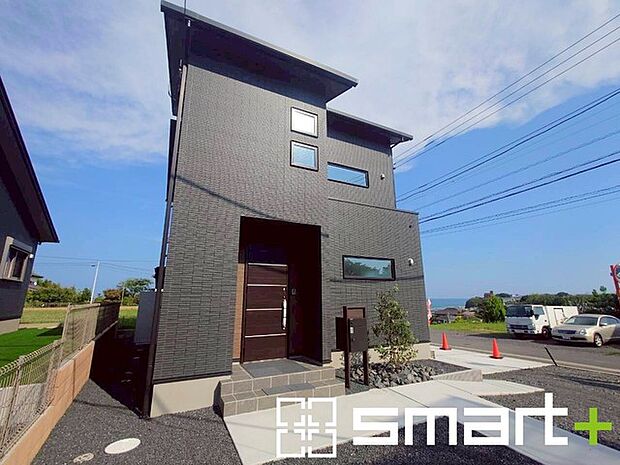 ~資金計画もお任せください~ ・ご見学はもちろん、住宅ローンなど資金面のご相談だけでもお気軽にどうぞ。 ・プロのアドバイザーがお客様にとって最適なプランをご提案させていただきます。