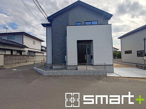 ~周辺環境もご案内いたします~ ・建物自体ももちろん大切ですが、暮らしていく上でとても大切な周辺環境。 ・ご見学時に周辺環境も併せてご案内させていただきますので、お気軽にご相談ください。