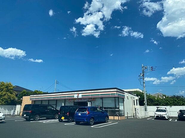 セブンイレブン水戸千波中央店(900m)