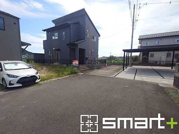 ～周辺環境もご案内いたします～ ・建物自体ももちろん大切ですが、暮らしていく上でとても大切な周辺環境。 ・ご見学時に周辺環境も併せてご案内させていただきますので、お気軽にご相談ください。