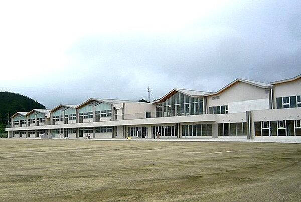 北茨城市立磯原中学校（2800m）