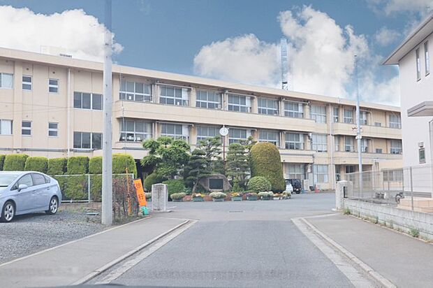 勝田第ニ中学校(2720m)