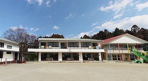 若草幼稚園（1440m）