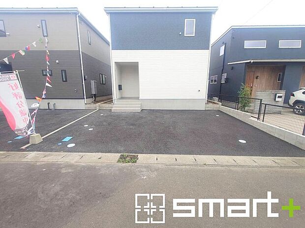 ~資金計画もお任せください~ ・ご見学はもちろん、住宅ローンなど資金面のご相談だけでもお気軽にどうぞ。 ・プロのアドバイザーがお客様にとって最適なプランをご提案させていただきます。