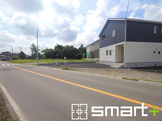 ～周辺環境もご案内いたします～ ・建物自体ももちろん大切ですが、暮らしていく上でとても大切な周辺環境。 ・ご見学時に周辺環境も併せてご案内させていただきますので、お気軽にご相談ください。 