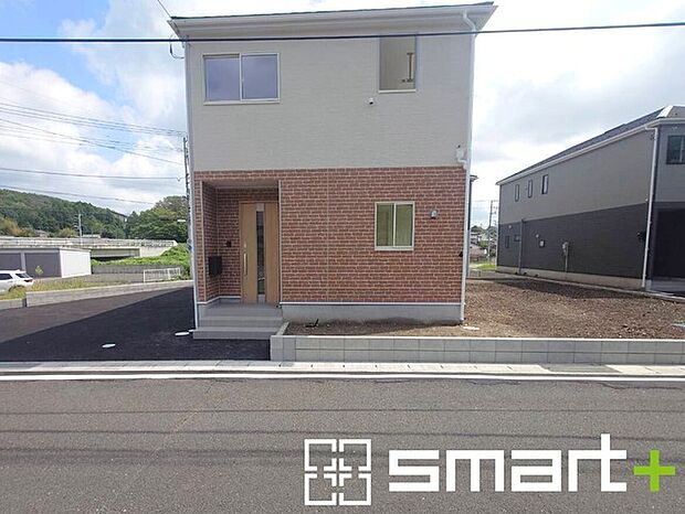 ～資金計画もお任せください～ ・ご見学はもちろん、住宅ローンなど資金面のご相談だけでもお気軽にどうぞ。 ・プロのアドバイザーがお客様にとって最適なプランをご提案させていただきます。 