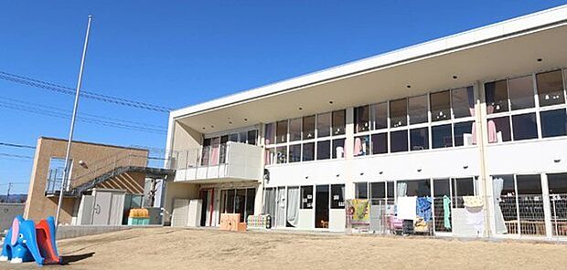 認定こども園はとり保育園(980m)