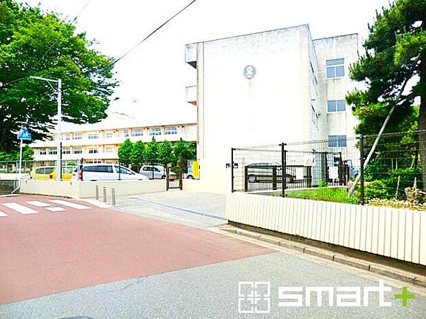 飯山満小学校(400m)