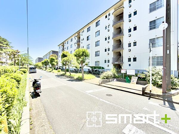 ～資金計画もお任せください～ ・ご見学はもちろん、住宅ローンなど資金面のご相談だけでもお気軽にどうぞ。 ・プロのアドバイザーがお客様にとって最適なプランをご提案させていただきます。