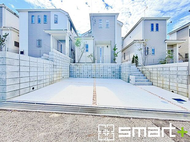 ~資金計画もお任せください~ ・ご見学はもちろん、住宅ローンなど資金面のご相談だけでもお気軽にどうぞ。 ・プロのアドバイザーがお客様にとって最適なプランをご提案させていただきます。