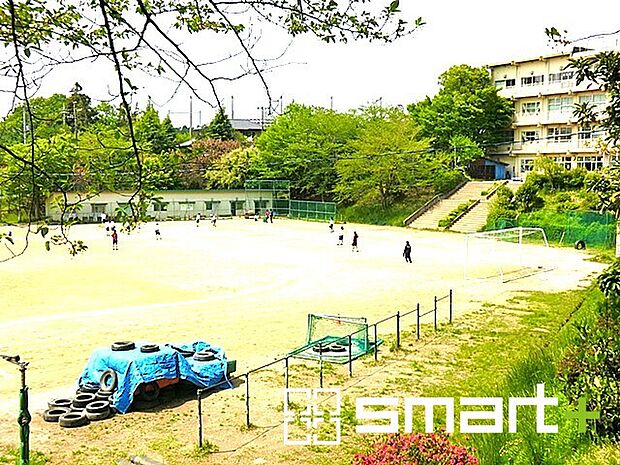 我孫子市立久寺家中学校(810m)